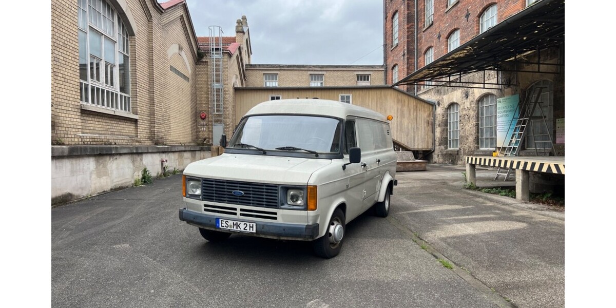 Ford Transit 35.000 km 9.995 &euro; Kirchheim unter Teck 73230