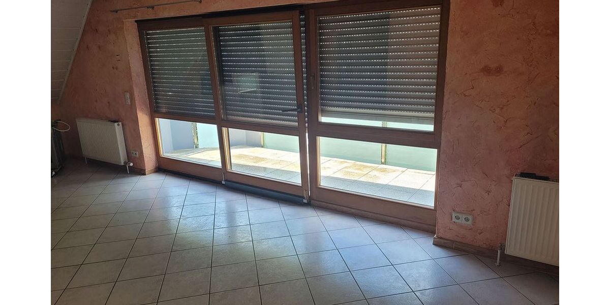 Schöne ruhige DG Maisonette Wohnung in Talheim - Maisonettenwohnung Talheim | Angebot:27503252