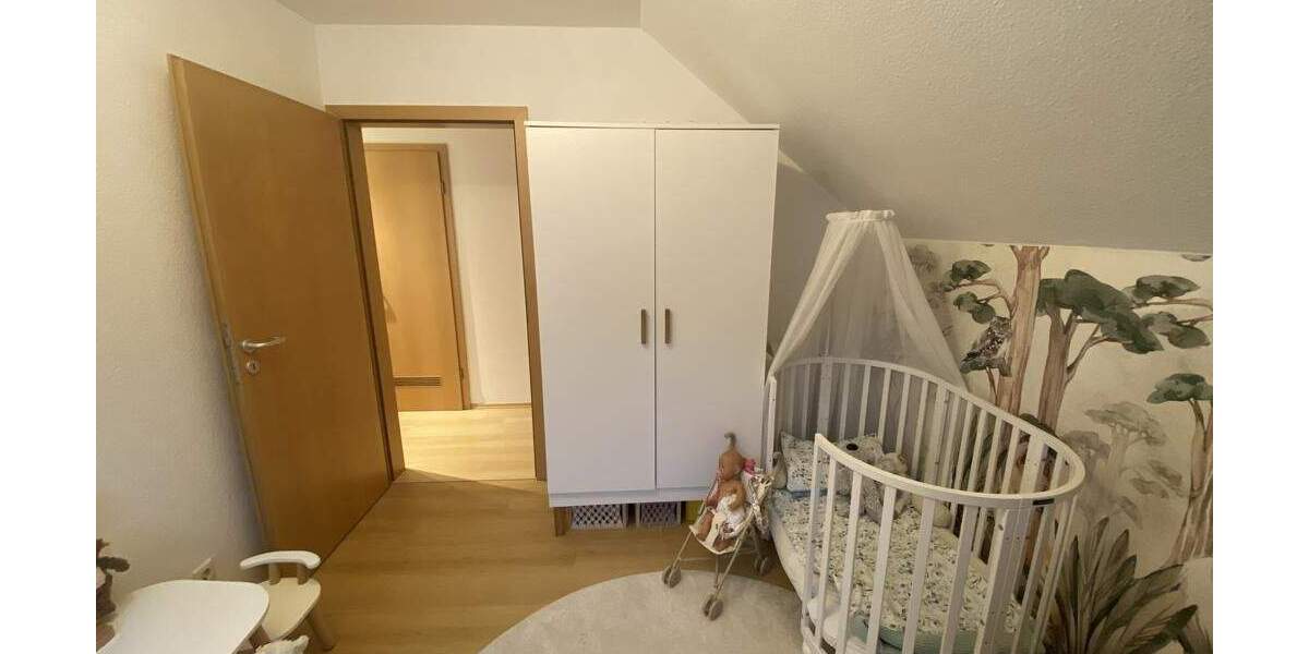 Etagenwohnung Köngen - 3 Zimmer, 74 m&sup2;, 900&euro; | Angebot:25837488