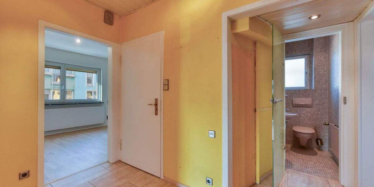 Mehrfamilienhaus, Wohnhaus Stuttgart Zuffenhausen - 1 Zimmer, 276 m&sup2;, 850.000&euro; | Angebot:25671011