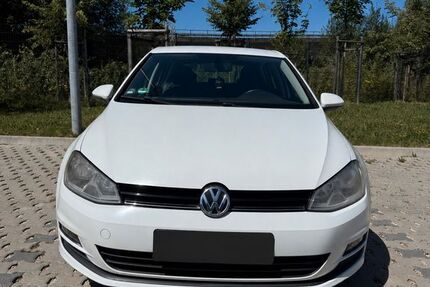 VW Golf 70.145 km 7.900 &euro; WERNAU 73249