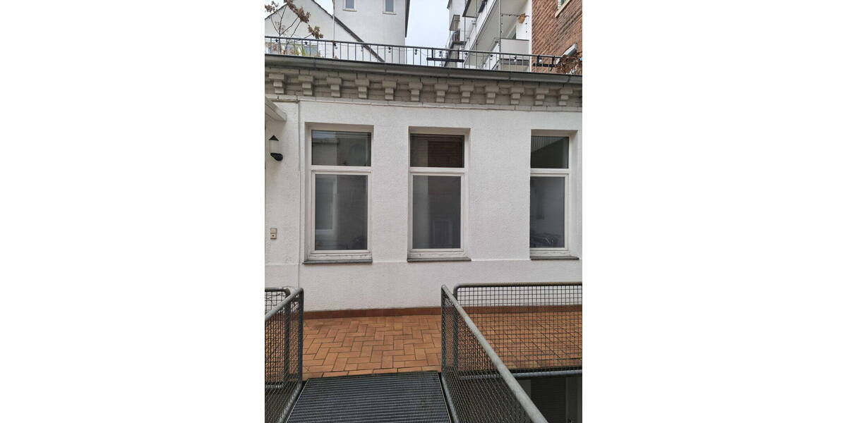 Etagenwohnung Stuttgart Süd - 2 Zimmer, 42 m&sup2;, 289.000&euro; | Angebot:26080177