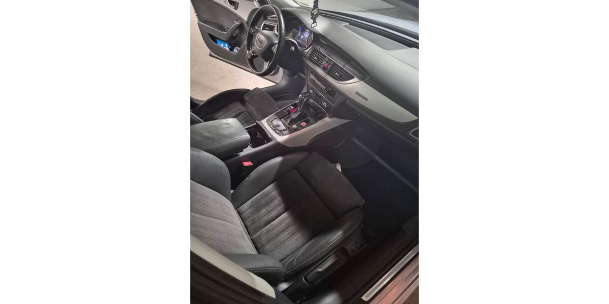 Audi A6 300.000 km 12.500 &euro; Altbach 73776