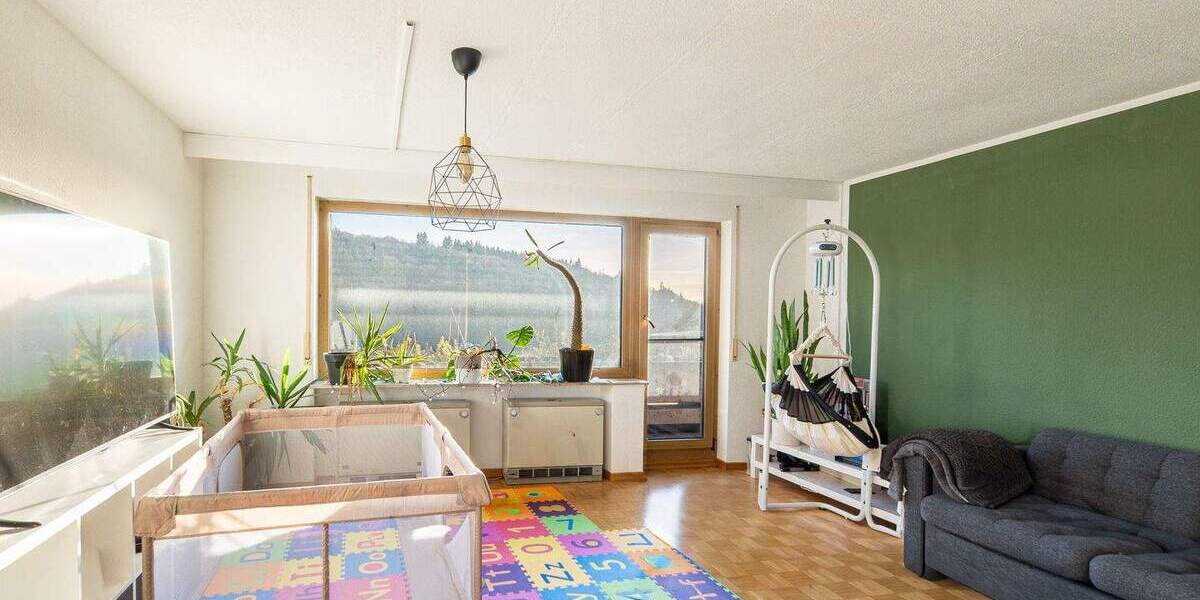 Etagenwohnung Leonberg Silberberg - 3 Zimmer, 94 m&sup2;, 335.000&euro; | Angebot:25742396