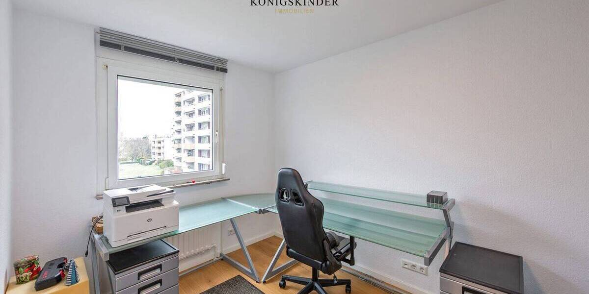 Etagenwohnung Stuttgart-Möhringen Möhringen - 4 Zimmer, 104 m&sup2;, 399.000&euro; | Angebot:26686988