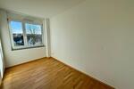 Etagenwohnung Nürtingen - 4.5 Zimmer, 125 m&sup2;, 1.550&euro; | Angebot:25991604