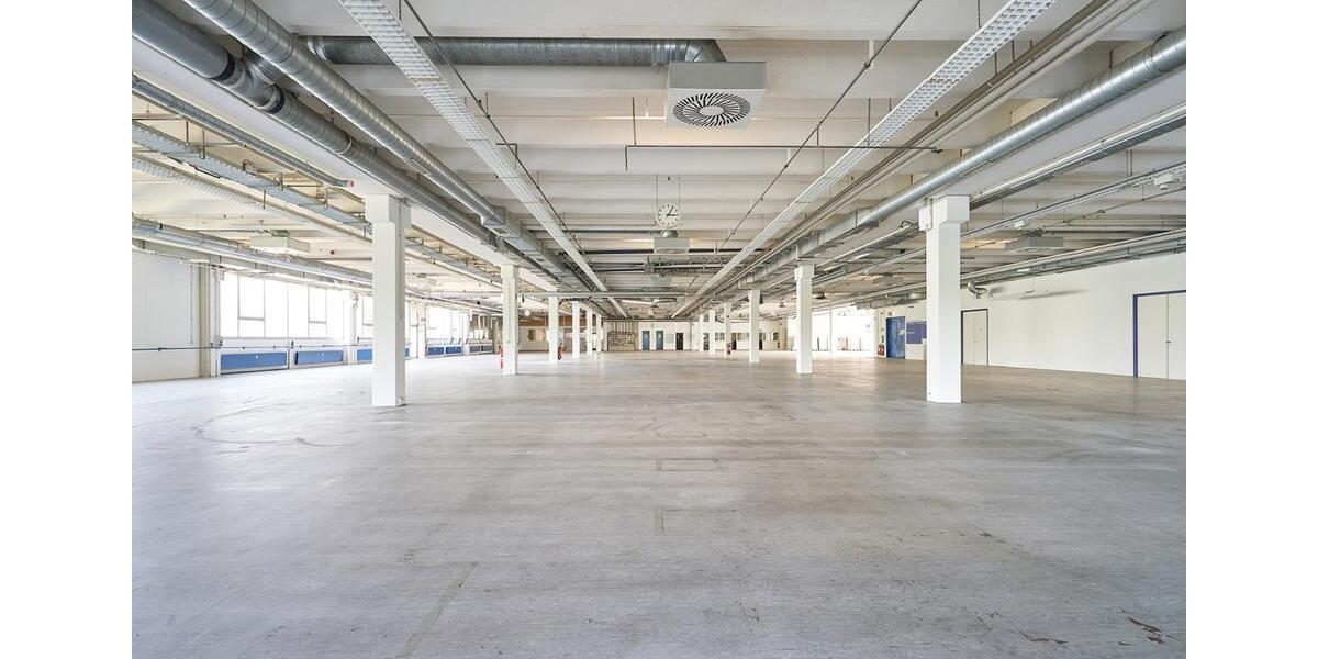 Gewerbeobjekt Frickenhausen - 2&euro; | Angebot:23811103