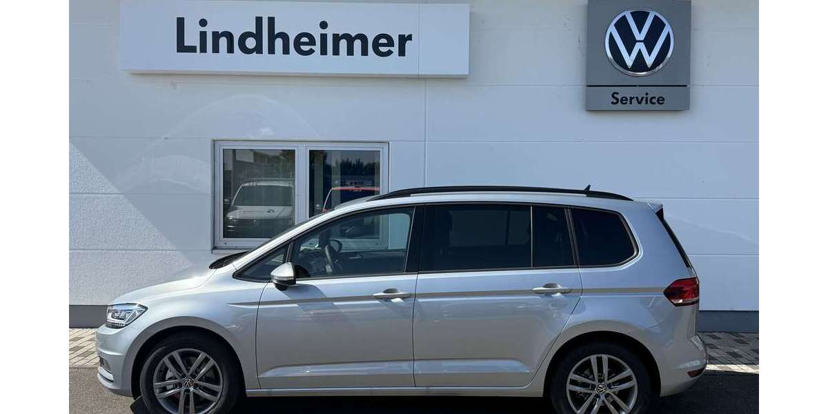 VW Touran 4.992 km 35.990 &euro; Lauffen a.N. 74348