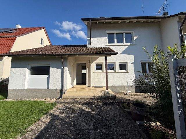 Einfamilienhaus Nürtingen - 7 Zimmer, 160 m&sup2;, 795.000&euro; | Angebot:25778848