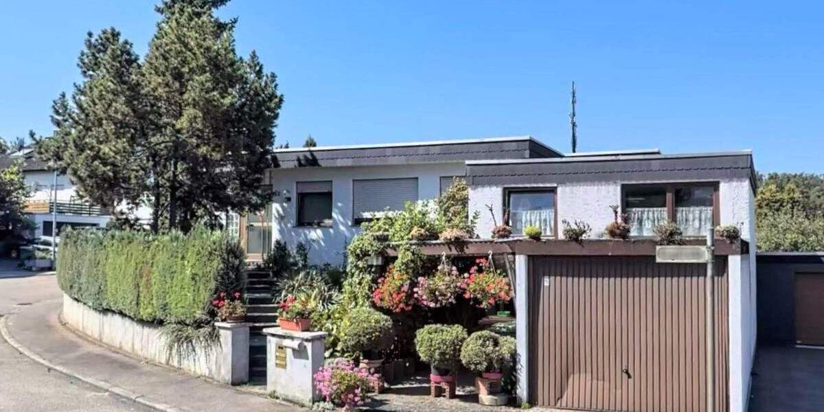 Einfamilienhaus Sersheim - 8 Zimmer, 218 m&sup2;, 585.000&euro; | Angebot:25706115