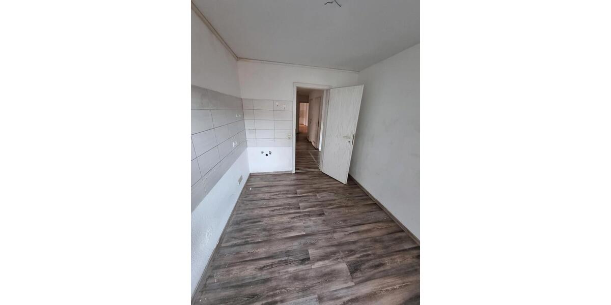 Etagenwohnung Murrhardt - 5 Zimmer, 117 m&sup2;, 299.000&euro; | Angebot:26804424