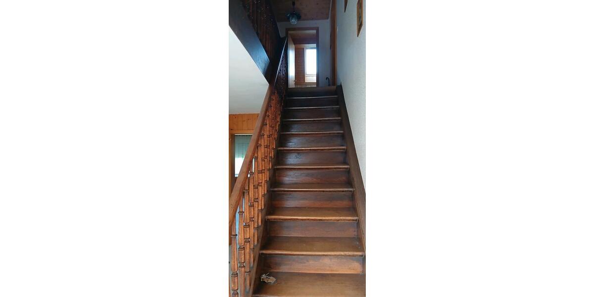 Einfamilienhaus Burgstetten - 5 Zimmer, 120 m&sup2;, 280.000&euro; | Angebot:26990313