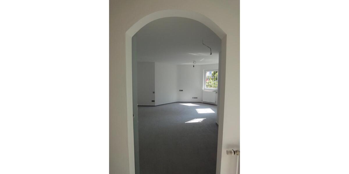 Einfamilienhaus Plochingen - 7 Zimmer, 209 m&sup2;, 799.000&euro; | Angebot:25931704