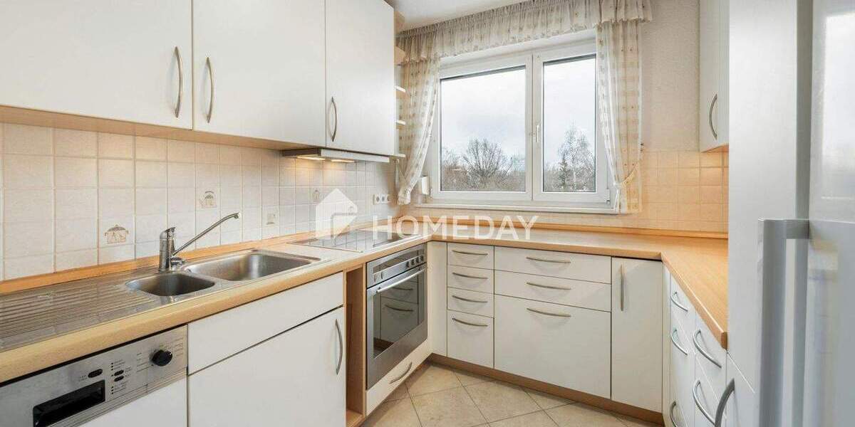 Etagenwohnung Stuttgart Fasanenhof - 4 Zimmer, 83 m&sup2;, 299.000&euro; | Angebot:25737601