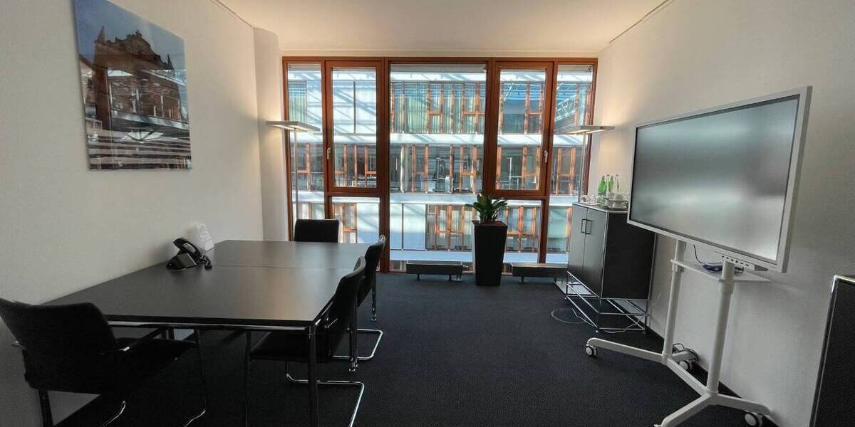 Gewerbeobjekt Stuttgart Mitte - 1.599&euro; | Angebot:26070421