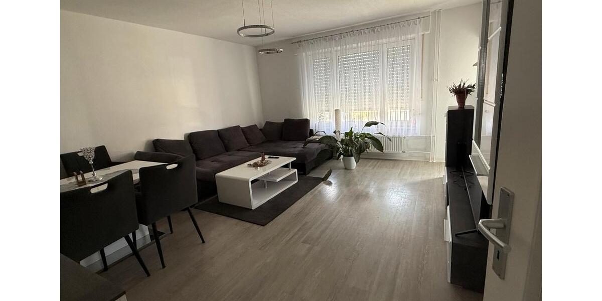 Etagenwohnung Stuttgart Vaihingen - 3 Zimmer, 67 m&sup2;, 1.070&euro; | Angebot:26047575