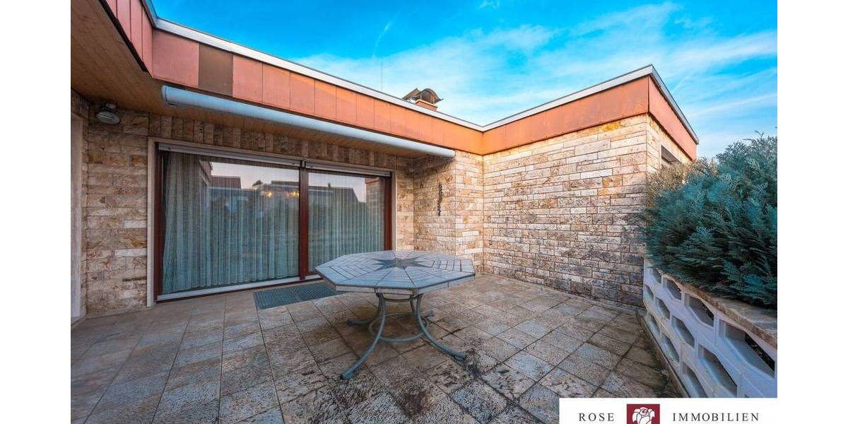 Bungalow Kernen im Remstal Rommelshausen - 4 Zimmer, 131 m&sup2;, 639.000&euro; | Angebot:26082533