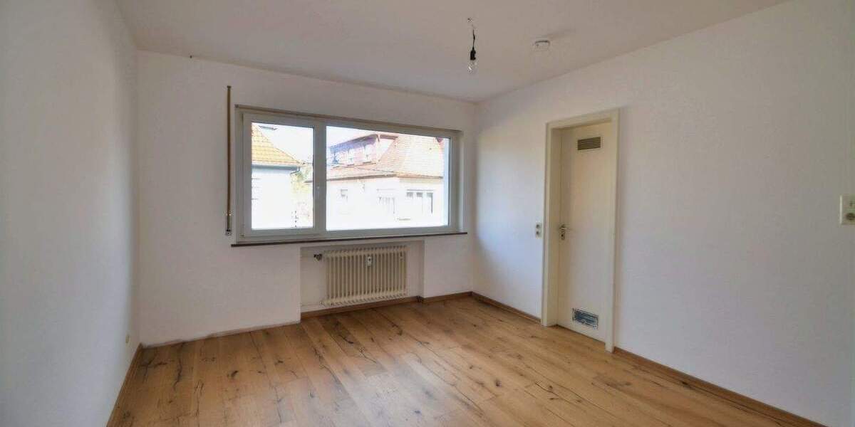 Etagenwohnung Stuttgart West - 3 Zimmer, 77 m&sup2;, 368.000&euro; | Angebot:25822594