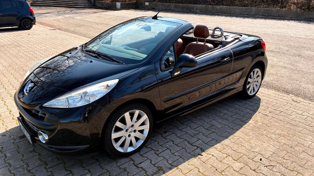 Peugeot 207 157.000 km 2.950 &euro; Rechberghausen 73098