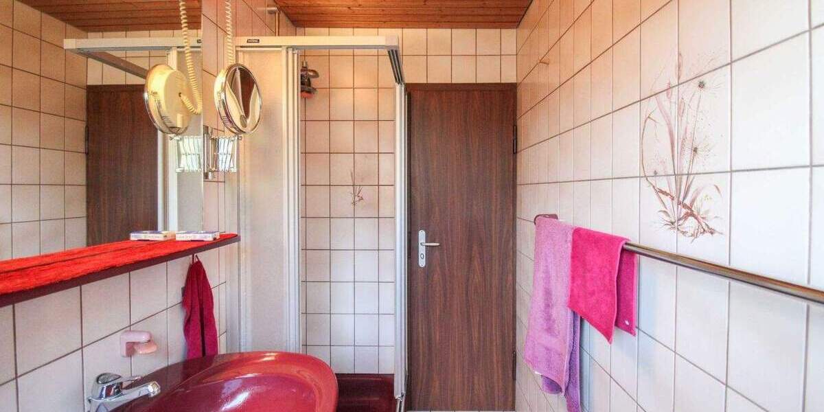 Einfamilienhaus Stuttgart Rot - 6 Zimmer, 398.000&euro; | Angebot:25899387