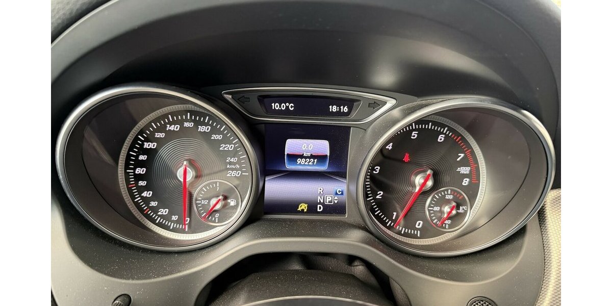 Mercedes-Benz CLA 180 Shooting Brake AMG Line PEAK 98.000 km 16.750 &euro; Schorndorf 73614