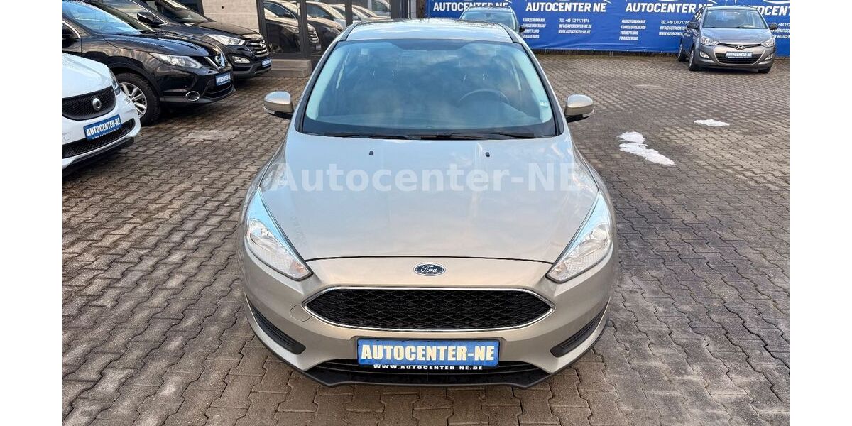 Ford Focus 114.000 km 4.900 &euro; Kirchheim Unter Teck 73230