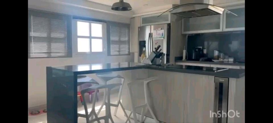 Etagenwohnung Stuttgart - 4 Zimmer, 137 m&sup2;, 230.000&euro; | Angebot:25509867