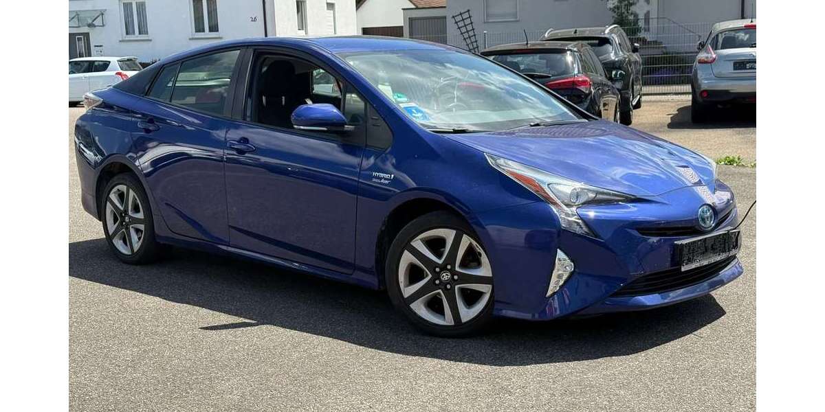 Toyota Prius 198.300 km 12.500 &euro; Winterbach 73650