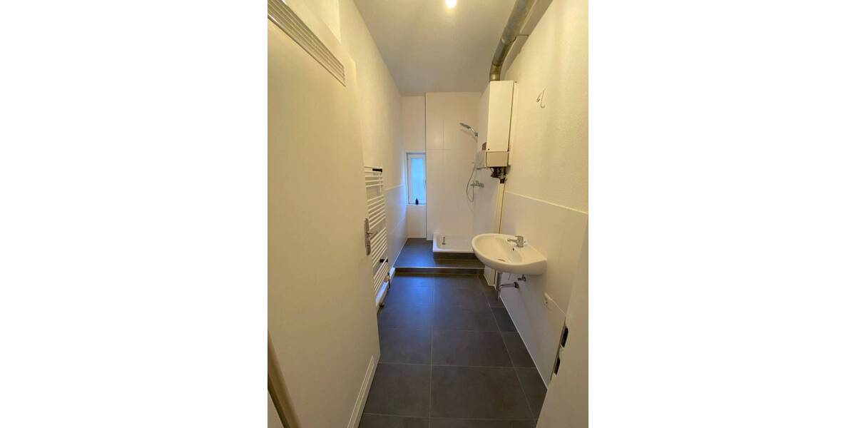 Etagenwohnung Esslingen am Neckar Pliensauvorstadt - 3 Zimmer, 64 m&sup2;, 220.000&euro; | Angebot:26092442