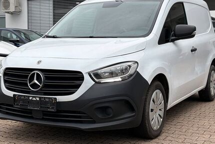 Mercedes-Benz Citan 105.000 km 11.995 &euro; Stuttgart 70597