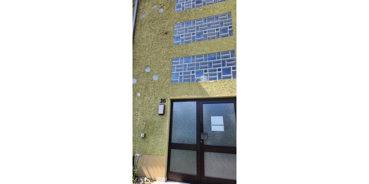 Dachgeschoßwohnung Stuttgart Vaihingen - 2.5 Zimmer, 40 m&sup2;, 189.000&euro; | Angebot:24855453