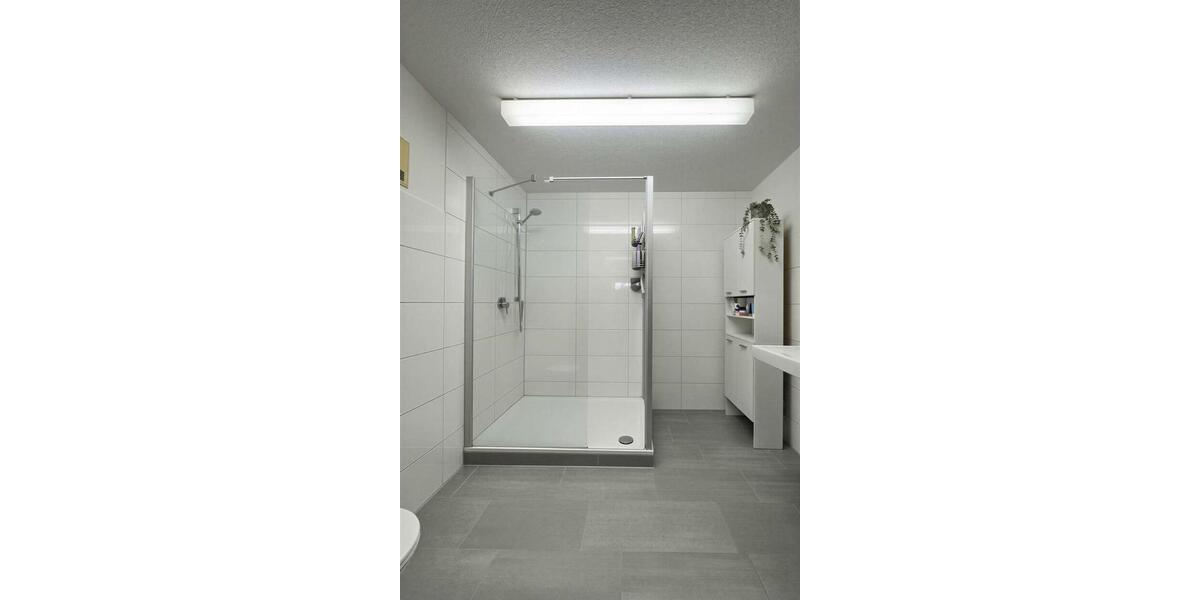 Etagenwohnung Böblingen - 3 Zimmer, 109 m&sup2;, 1.350&euro; | Angebot:24849970