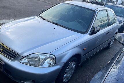 Honda Civic 96.491 km 900 &euro; Marbach am Neckar 71672