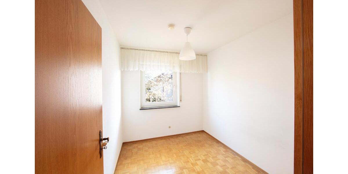 Etagenwohnung Korntal-Münchingen Münchingen - 4 Zimmer, 81 m&sup2;, 290.000&euro; | Angebot:25991037