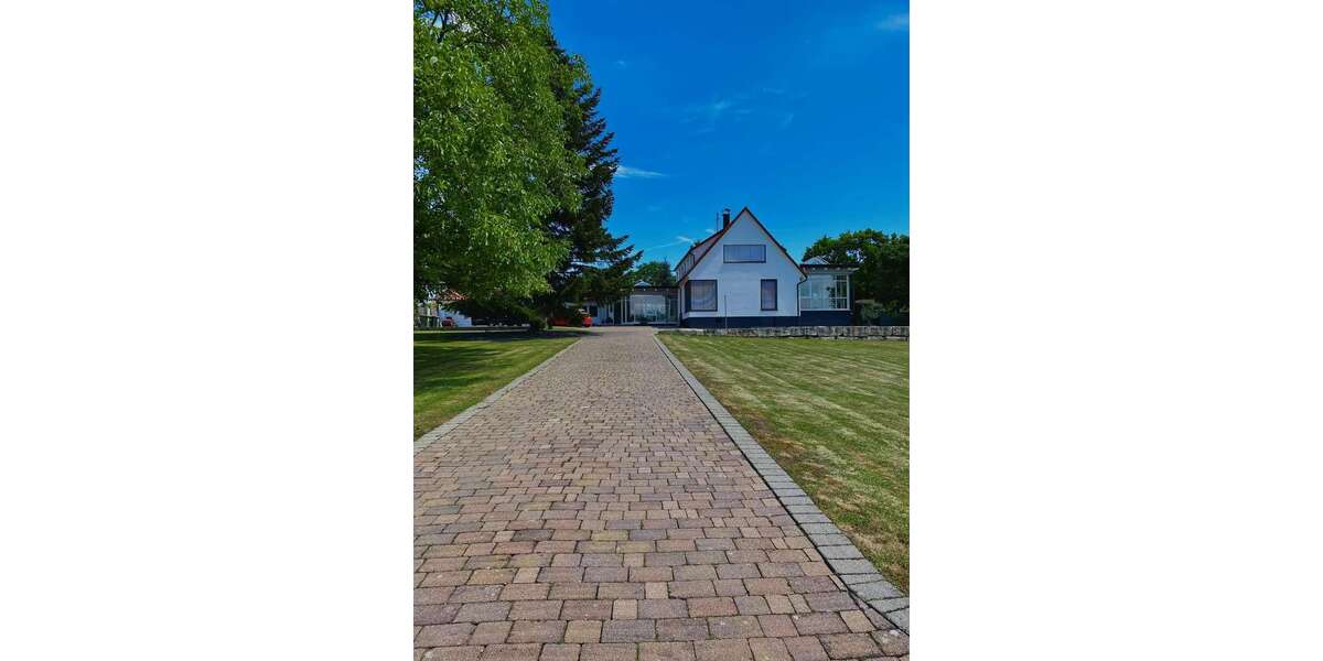 Einfamilienhaus Affalterbach - 8.5 Zimmer, 300 m&sup2;, 1.649.000&euro; | Angebot:22856832