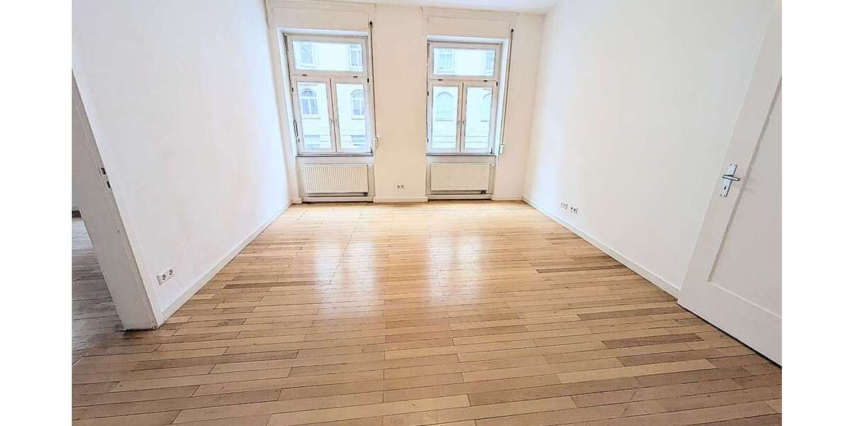 Etagenwohnung Stuttgart Stuttgart-West - 3 Zimmer, 107 m&sup2;, 1.815&euro; | Angebot:23785233