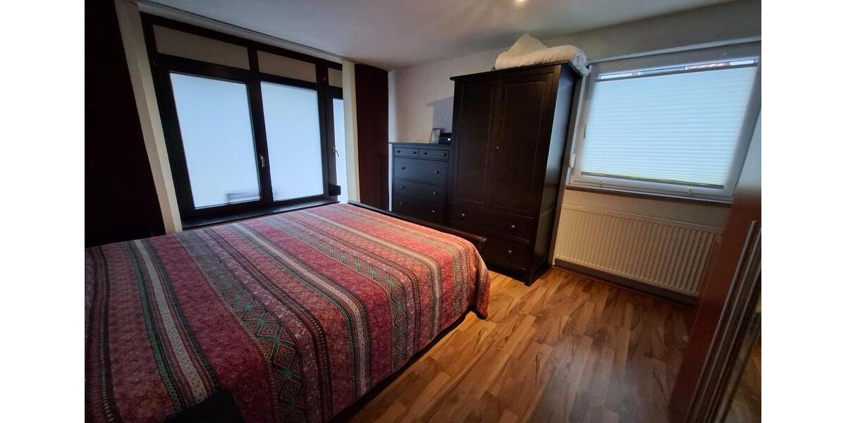 Doppelhaushälfte Wernau (Neckar) - 6.5 Zimmer, 163 m&sup2;, 640.000&euro; | Angebot:25948779