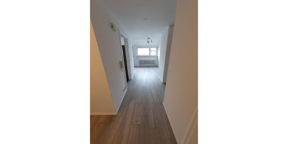 Dachgeschoßwohnung Stuttgart Sillenbuch - 5.5 Zimmer, 116 m&sup2;, 1.450&euro; | Angebot:26495344
