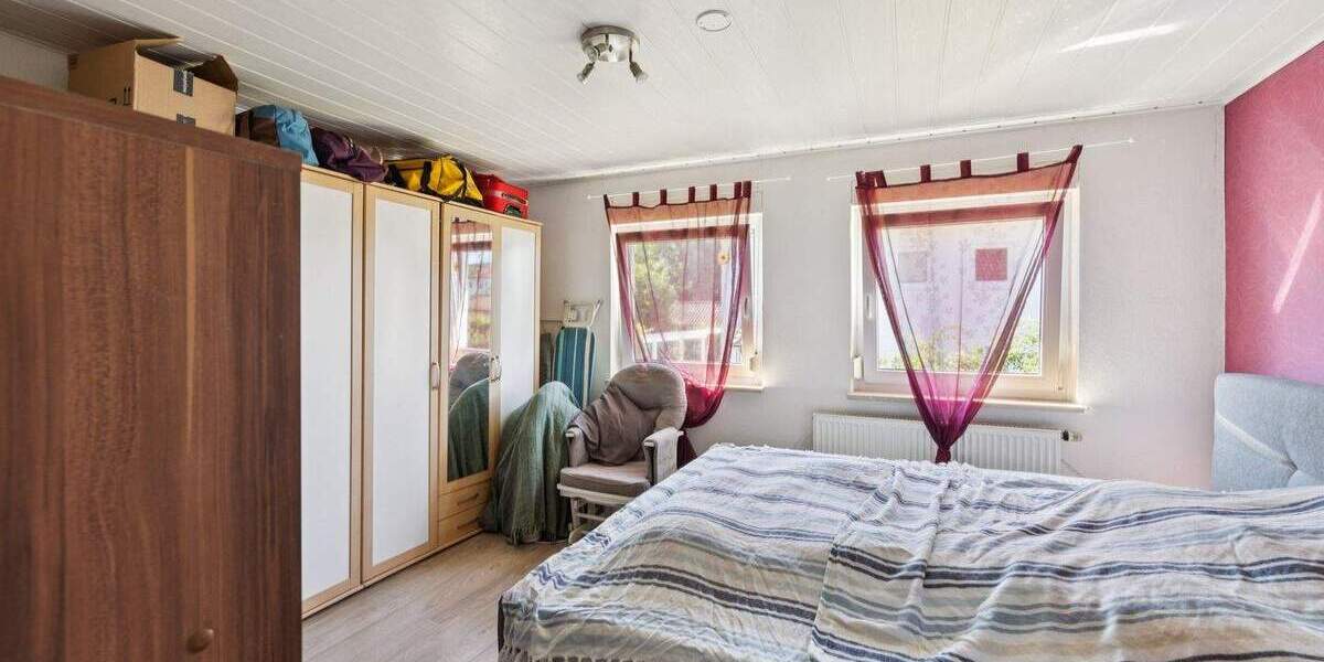 Mehrfamilienhaus, Wohnhaus Bietigheim-Bissingen Bietigheim - 5 Zimmer, 110 m&sup2;, 639.000&euro; | Angebot:25703986