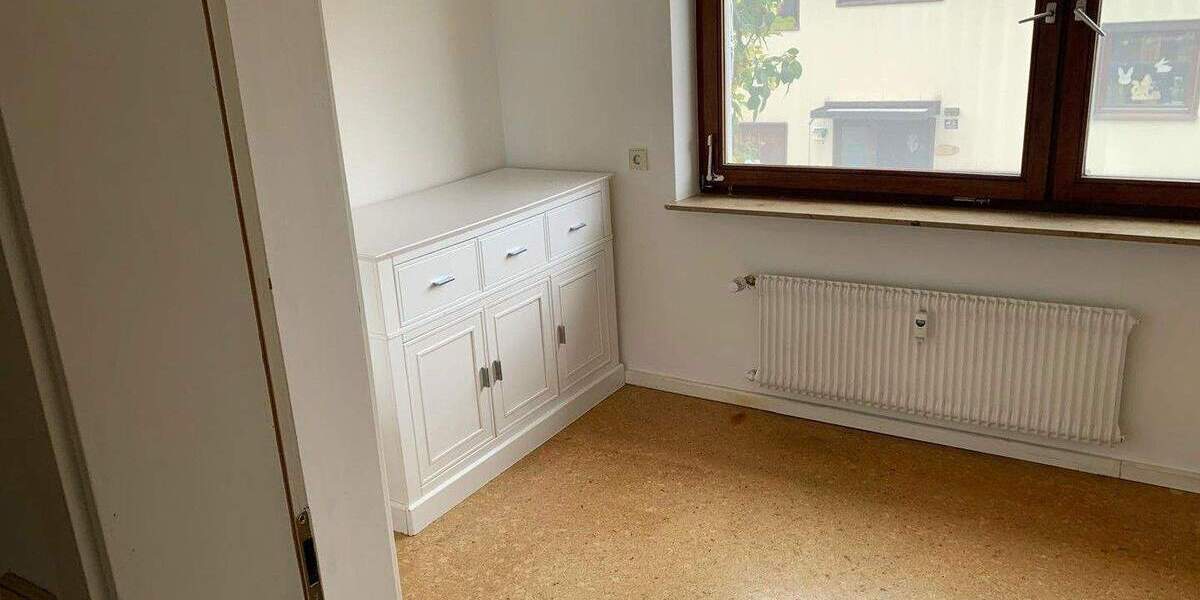 Etagenwohnung Neckartailfingen - 5 Zimmer, 113 m&sup2;, 289.000&euro; | Angebot:25804594