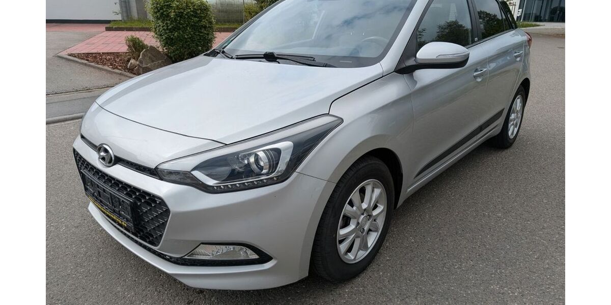 Hyundai i20 56.000 km 9.450 &euro; Sulzbach an der Murr 71560