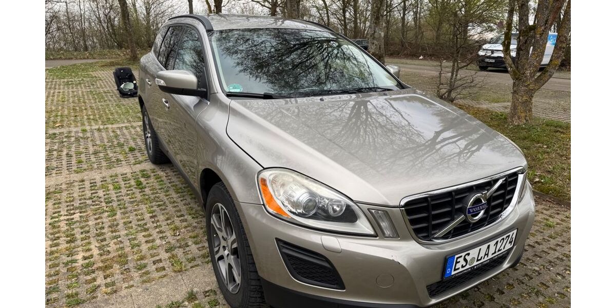 Volvo XC60 260.000 km 8.500 &euro; Aichtal 72631