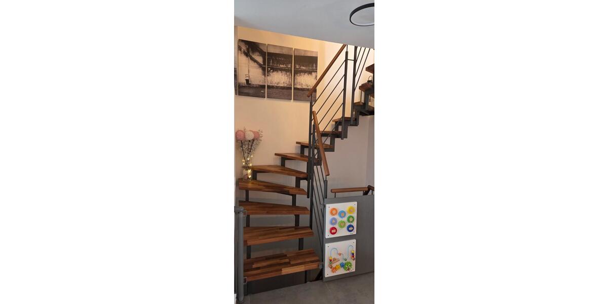 Doppelhaushälfte Marbach am Neckar - 6 Zimmer, 150 m&sup2;, 749.000&euro; | Angebot:25907299