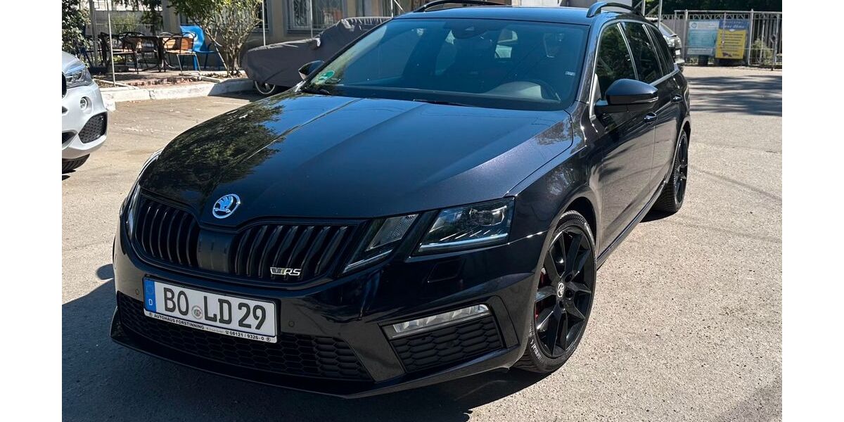Skoda Octavia 175.254 km 15.900 &euro; Stuttgart 70469