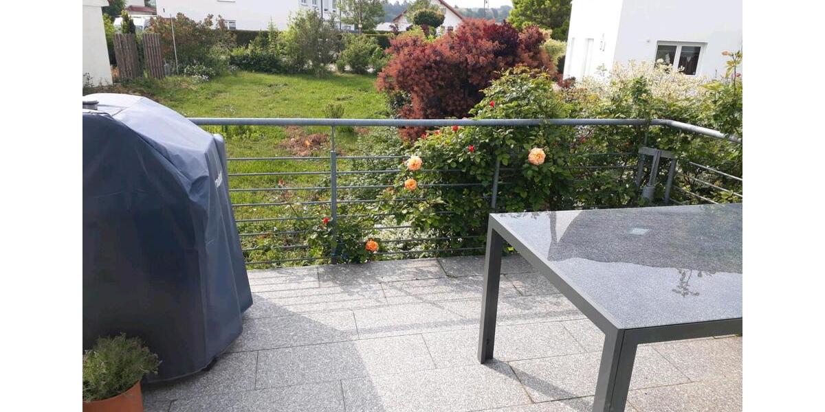 Etagenwohnung Weissach - 3 Zimmer, 85 m&sup2;, 1.300&euro; | Angebot:25477850