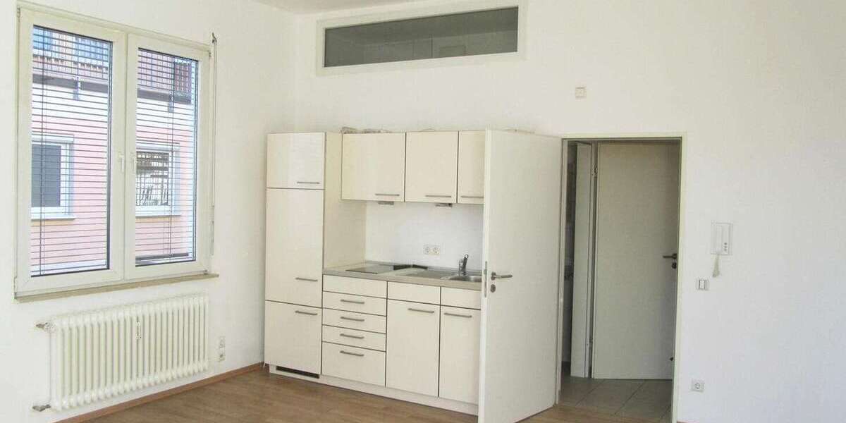 Etagenwohnung Böblingen - 1 Zimmer, 31 m&sup2;, 560&euro; | Angebot:24157579