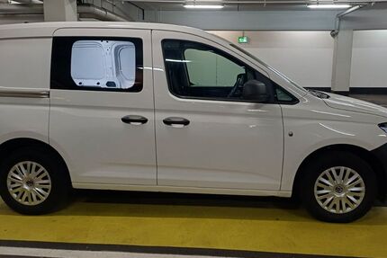 VW Caddy 133.000 km 14.900 &euro; Esslingen am Neckar 73733
