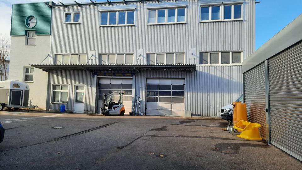 Gewerbeobjekt Esslingen am Neckar Pliensauvorstadt - 3.800&euro; | Angebot:20975435