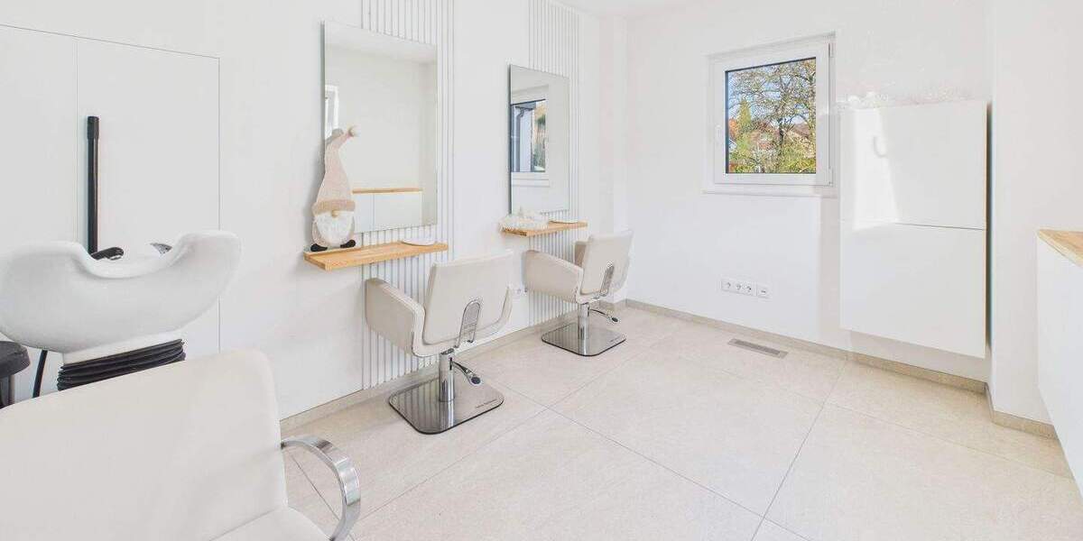 Doppelhaushälfte Abstatt - 6 Zimmer, 131 m&sup2;, 999.000&euro; | Angebot:25906103