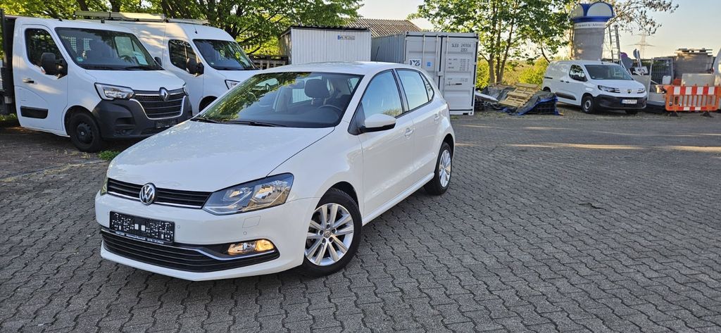 VW Polo 118.879 km 8.700 &euro; Waiblingen Neustadt ( 15 km von Stuttgart ) 71336